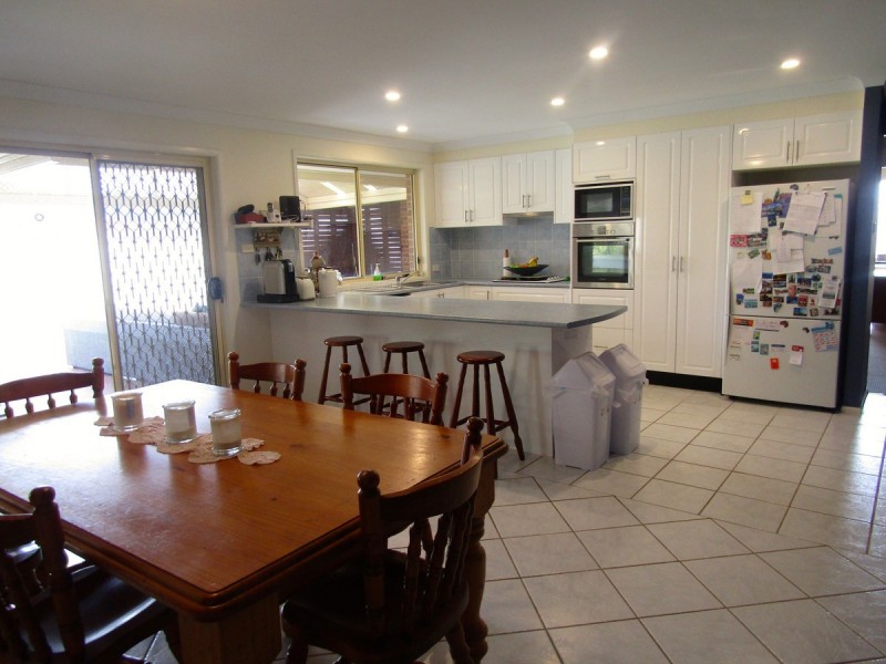 10 Kurraba Place, St Georges Basin NSW 2540