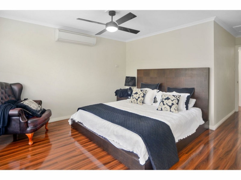 8 McNamara Court, Vincentia NSW 2540