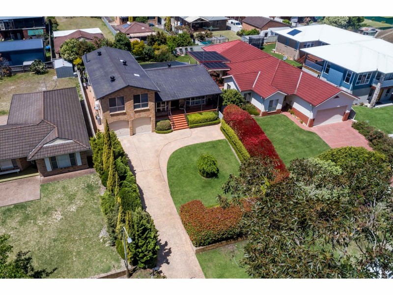 8 McNamara Court, Vincentia NSW 2540