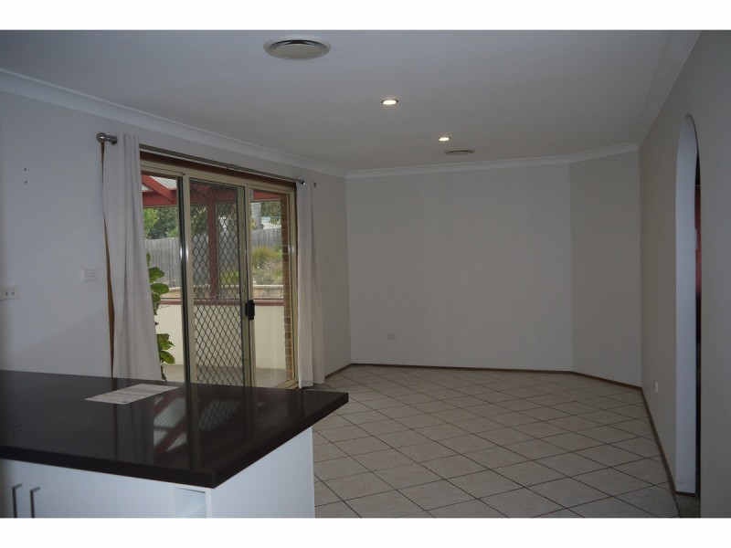 9 Blair Street, Old Erowal Bay NSW 2540