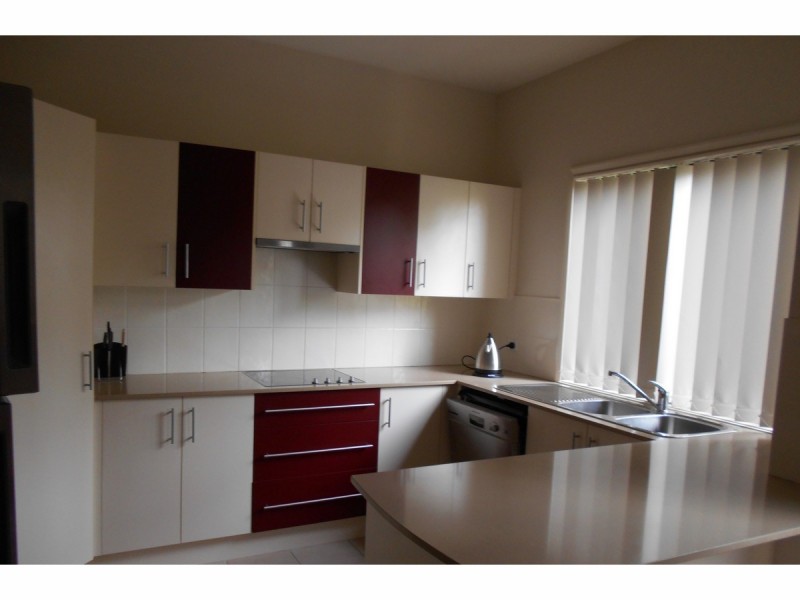 4/26 Excellent Street, Vincentia NSW 2540