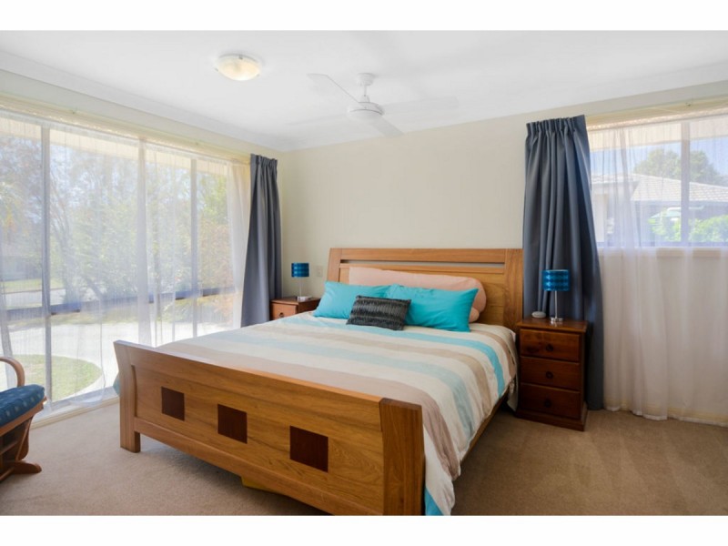 16 Coconut Drive, North Nowra NSW 2541