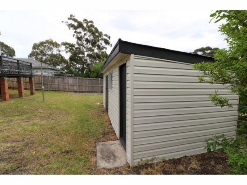 8 Waldegrave Crescent, Vincentia NSW 2540