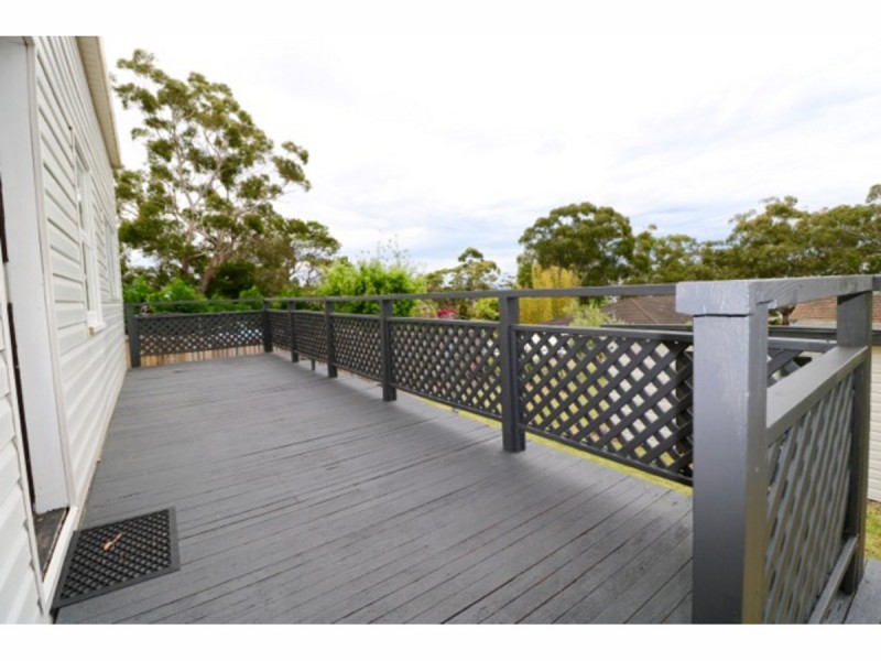 8 Waldegrave Crescent, Vincentia NSW 2540