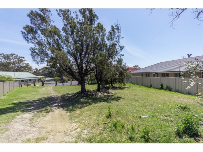 13 Gibson Crescent, Sanctuary Point NSW 2540