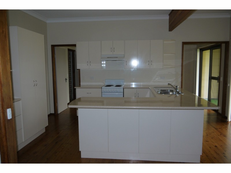 20 Excellent Street, Vincentia NSW 2540