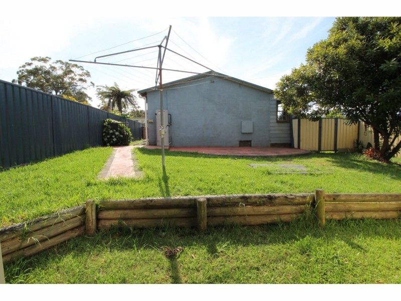 12 John Street, Basin View NSW 2540