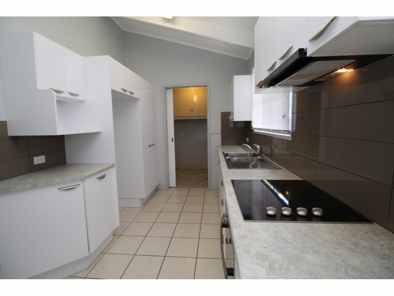 12 John Street, Basin View NSW 2540