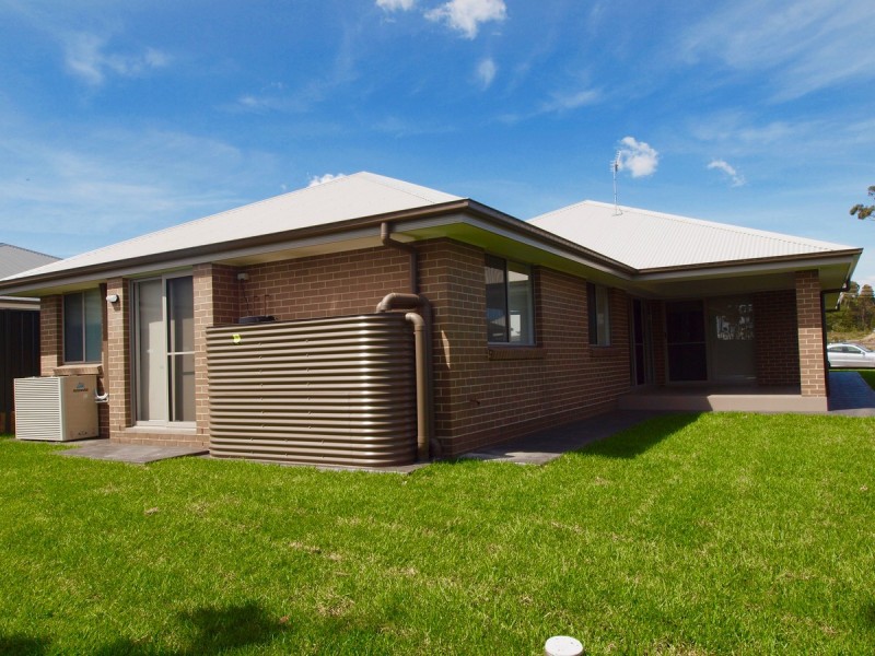 24 Trawler Street, Vincentia NSW 2540