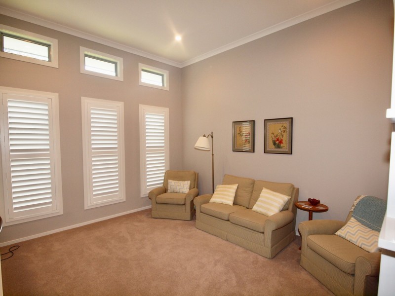 66 Coaster Circuit, Vincentia NSW 2540