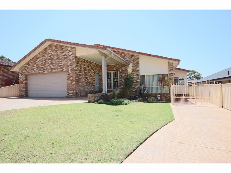 51 Cammaray Drive, St Georges Basin NSW 2540