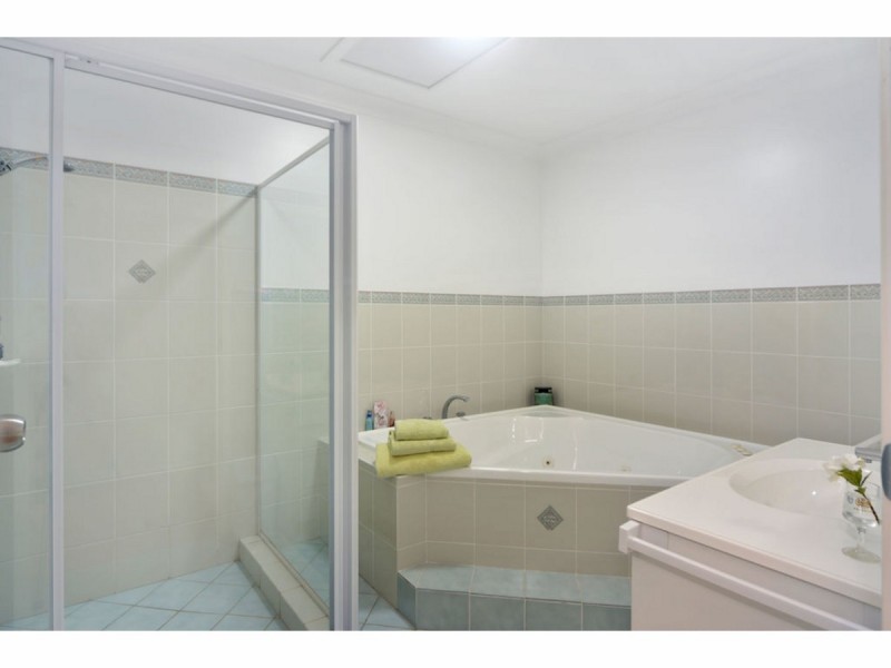 51 Cammaray Drive, St Georges Basin NSW 2540