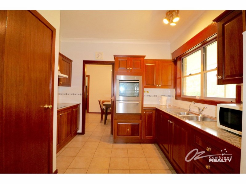 613 Woollamia Road, Woollamia NSW 2540