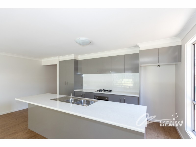 2/212 Walmer Avenue, Sanctuary Point NSW 2540