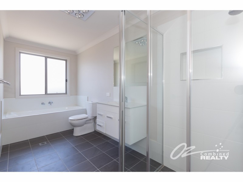2/212 Walmer Avenue, Sanctuary Point NSW 2540