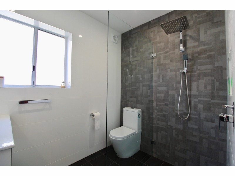 1/219 Elizabeth Drive, Vincentia NSW 2540