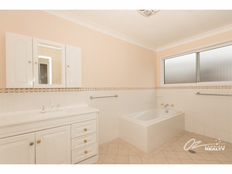8 Unicorn Street, Sanctuary Point NSW 2540