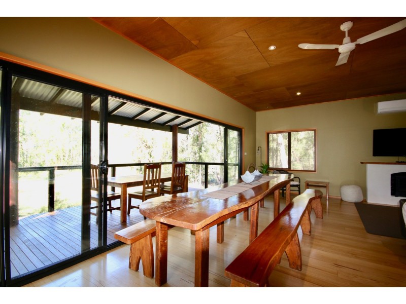 104A Sanctuary Point Road, Sanctuary Point NSW 2540