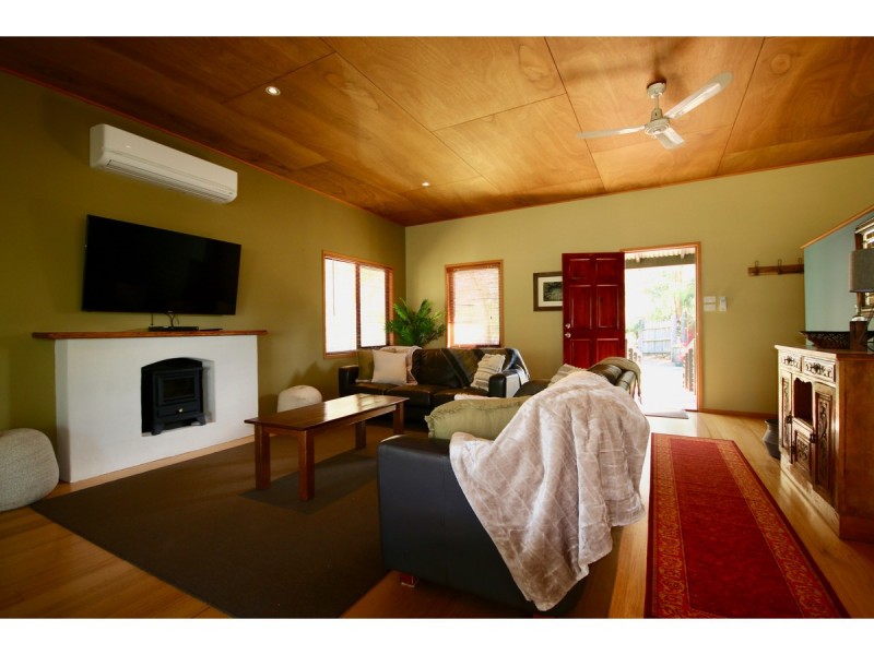 104A Sanctuary Point Road, Sanctuary Point NSW 2540