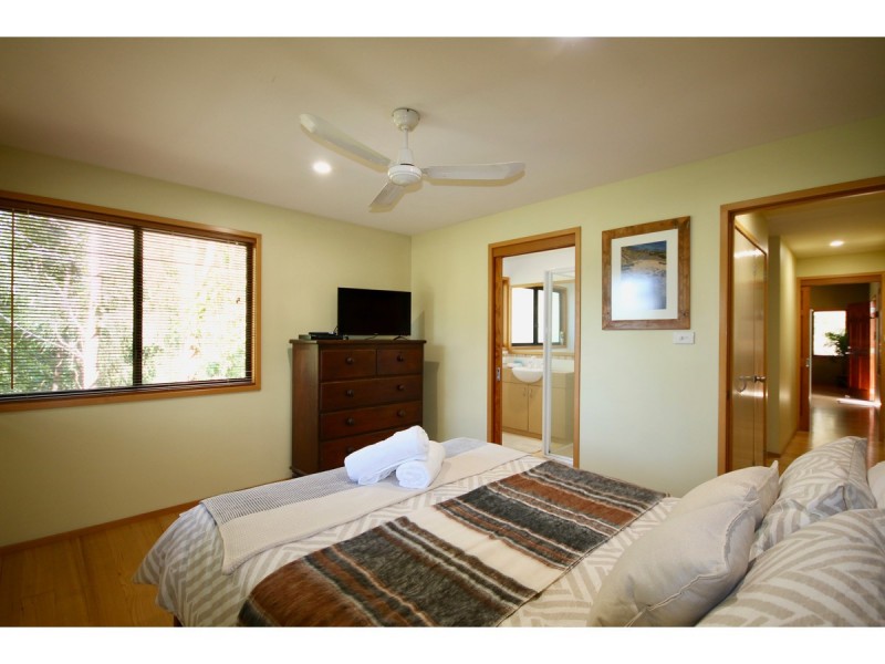 104A Sanctuary Point Road, Sanctuary Point NSW 2540