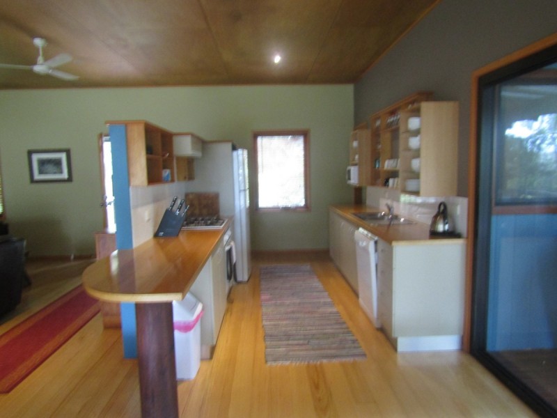 104A Sanctuary Point Road, Sanctuary Point NSW 2540