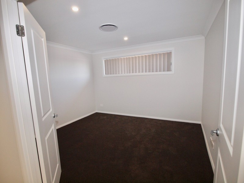 43 Seagrass Avenue, Vincentia NSW 2540