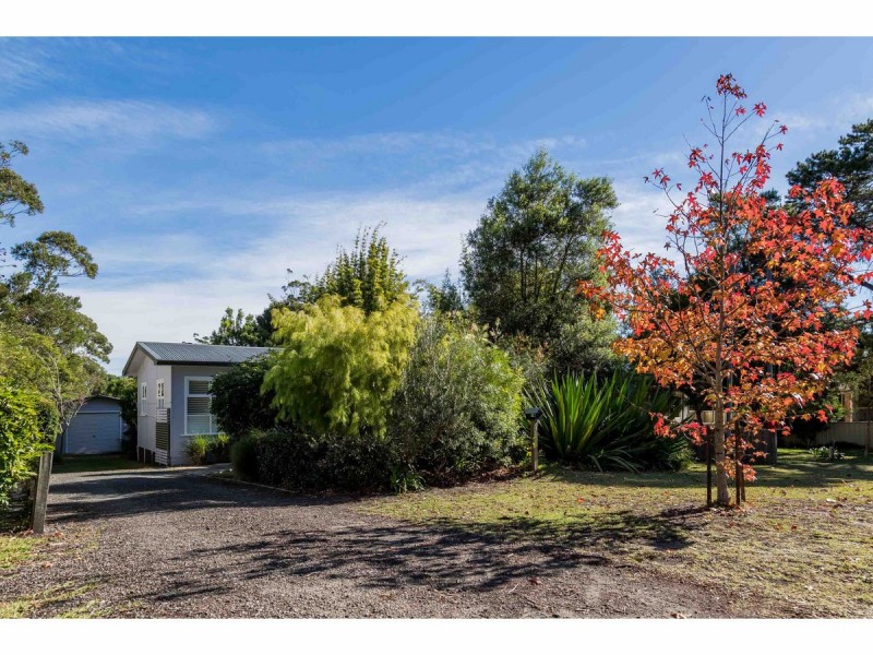 7 Flora Street, Sanctuary Point NSW 2540