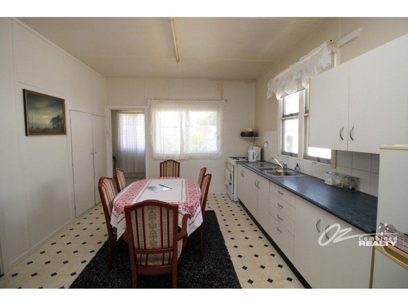 12 Nielson Road, Sussex Inlet NSW 2540