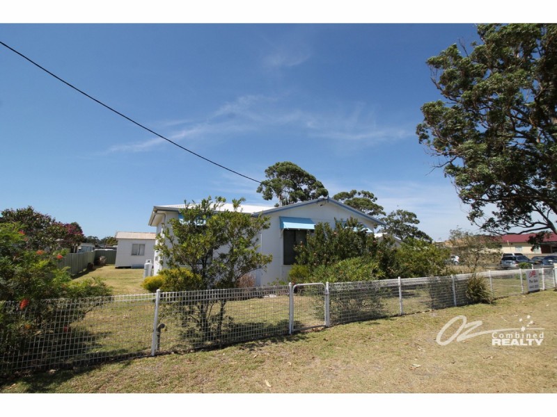 12 Nielson Road, Sussex Inlet NSW 2540