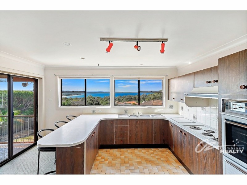 12 Whitshed Place, Vincentia NSW 2540