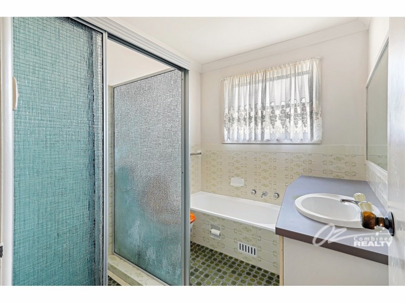 12 Whitshed Place, Vincentia NSW 2540