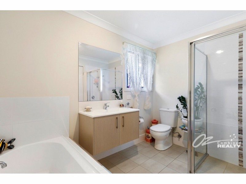 52 Tasman Road, St Georges Basin NSW 2540