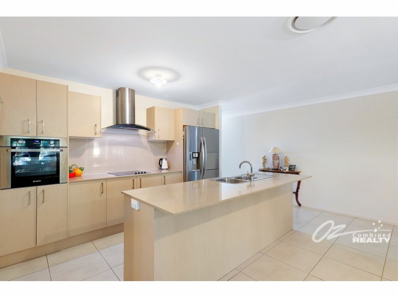 52 Tasman Road, St Georges Basin NSW 2540