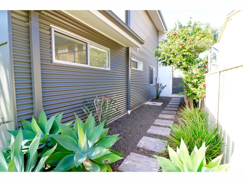 33 Elizabeth Drive, Vincentia NSW 2540