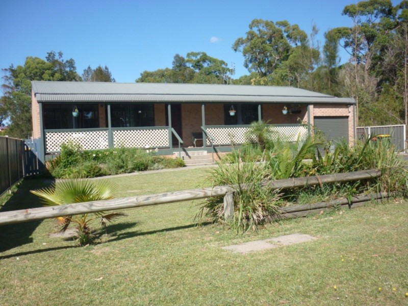 13 Beths Street, Old Erowal Bay NSW 2540