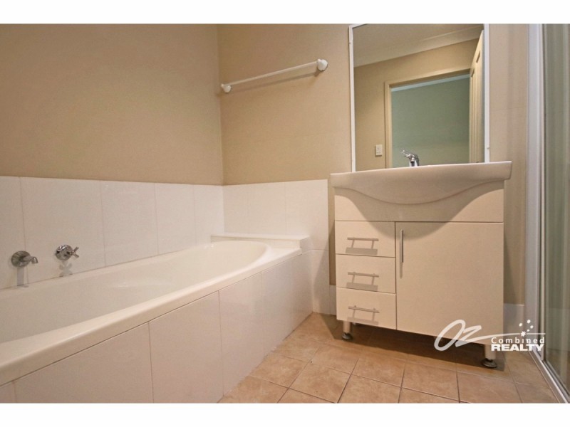 83 Paradise Beach Road, Sanctuary Point NSW 2540