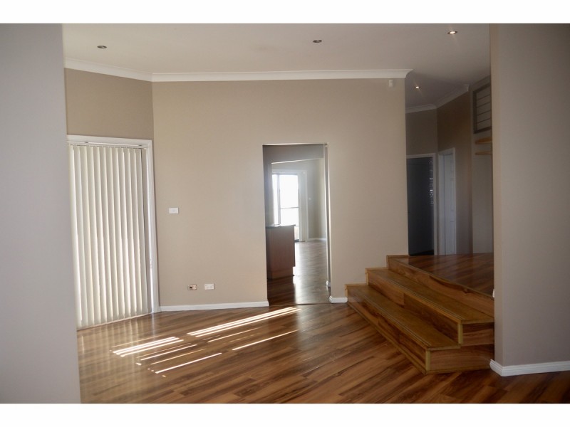 42a Waldegrave Crescent, Vincentia NSW 2540