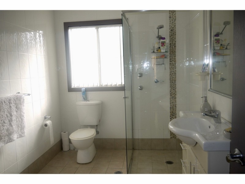 92 Basin View Parade, Basin View NSW 2540