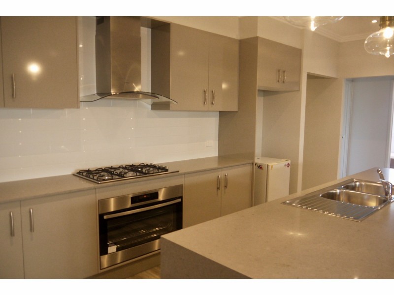 77 Summercloud Crescent, Vincentia NSW 2540