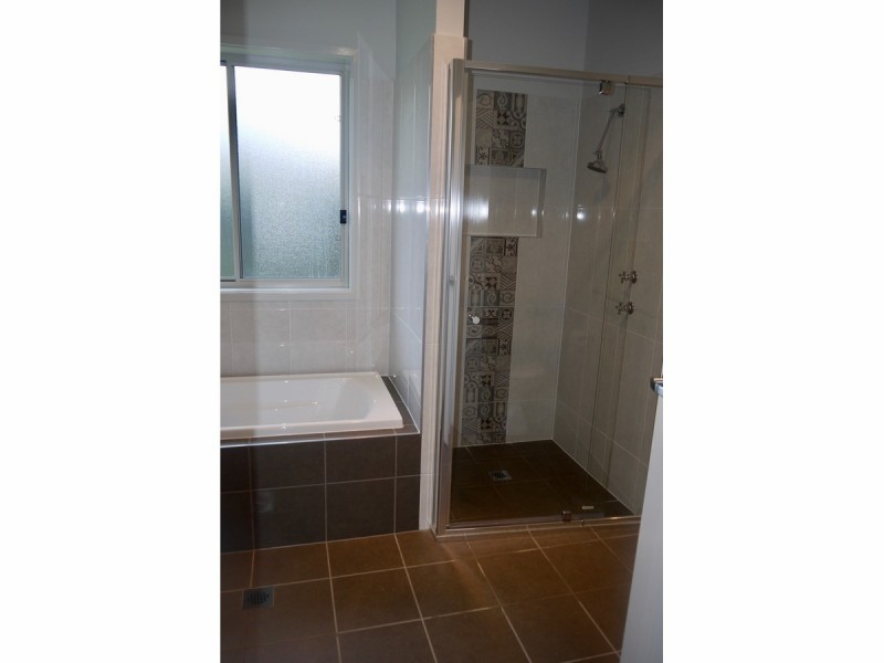 77 Summercloud Crescent, Vincentia NSW 2540