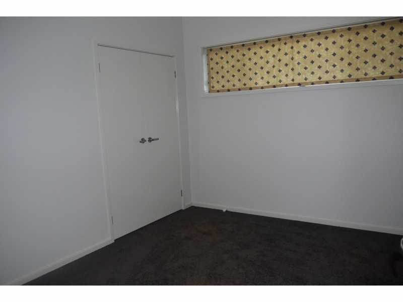 77 Summercloud Crescent, Vincentia NSW 2540