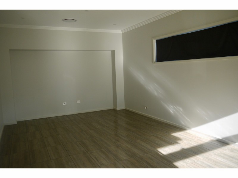 77 Summercloud Crescent, Vincentia NSW 2540