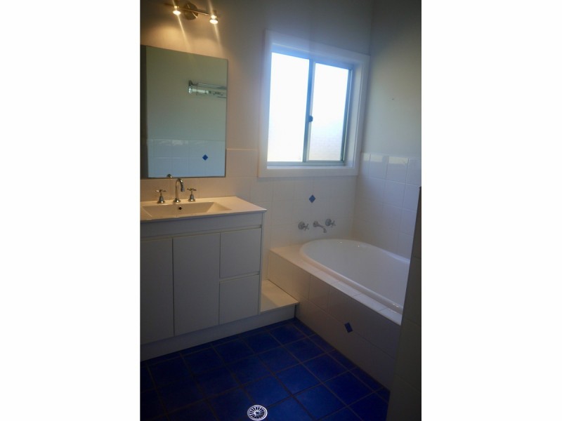 3 Jervis Street, Huskisson NSW 2540