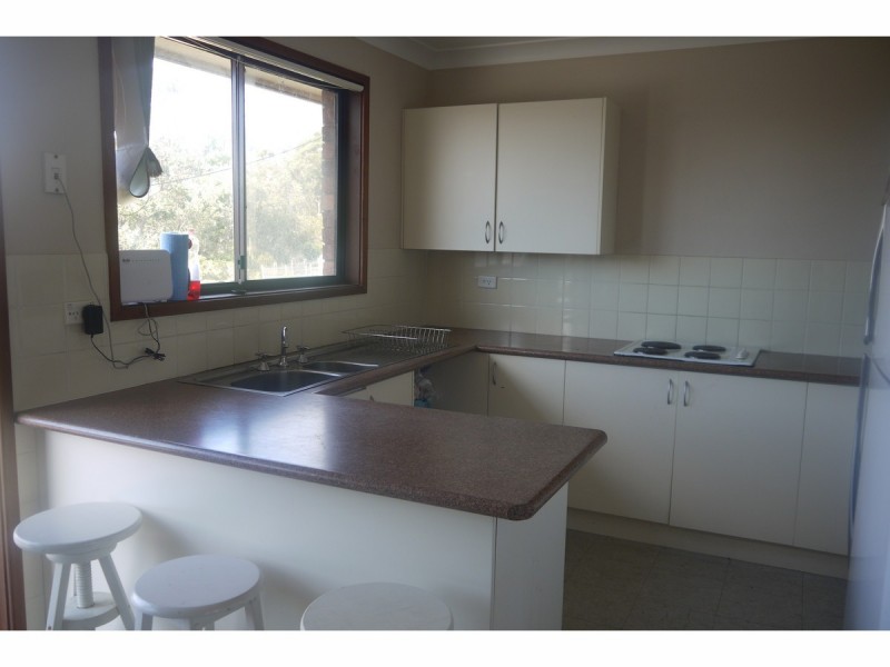 142 Elizabeth Drive, Vincentia NSW 2540