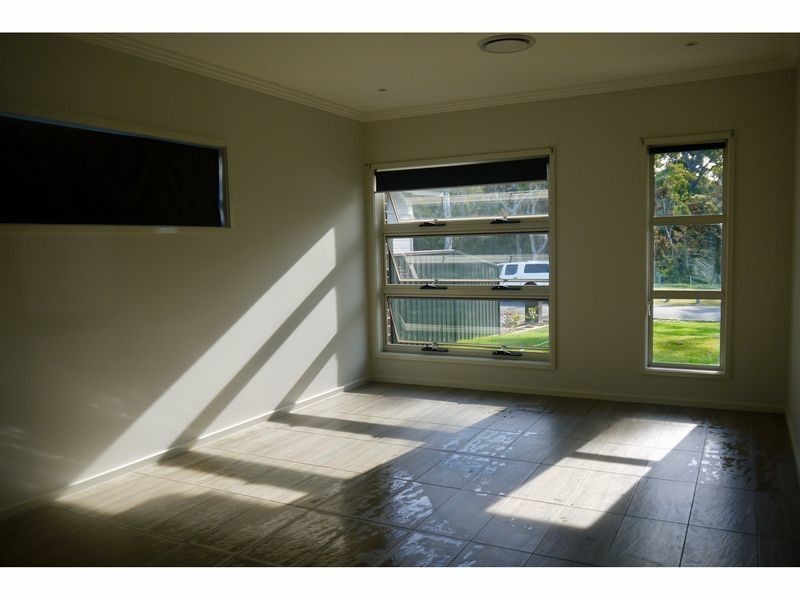 77 Summercloud Crescent, Vincentia NSW 2540