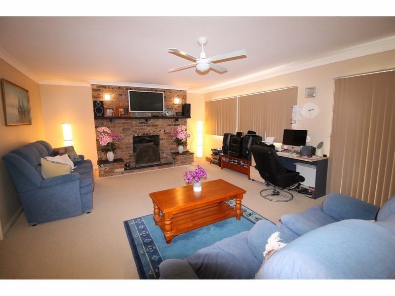 50 Cater Crescent, Sussex Inlet NSW 2540