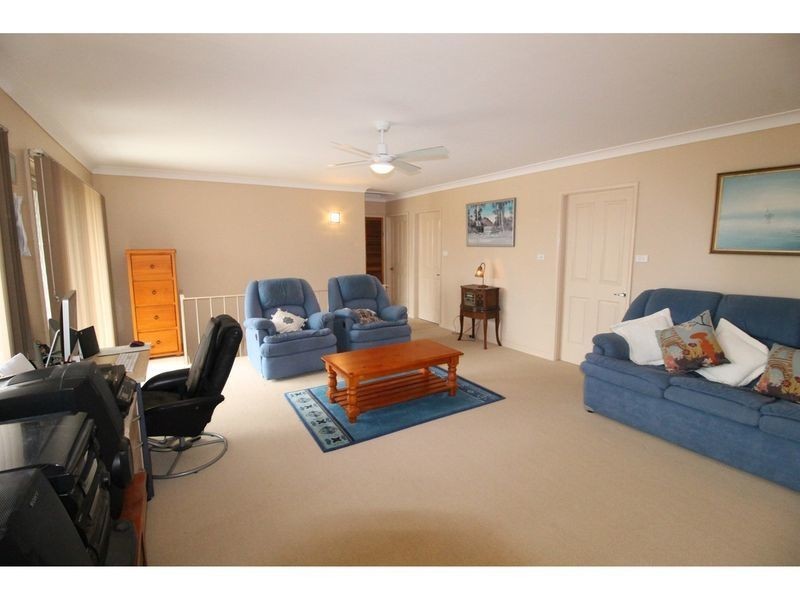 50 Cater Crescent, Sussex Inlet NSW 2540