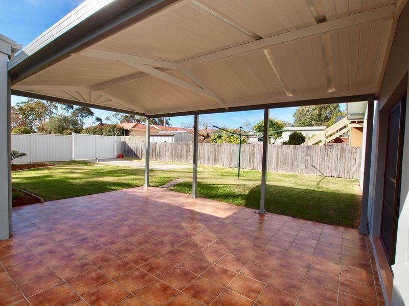 8 St George Avenue, Vincentia NSW 2540