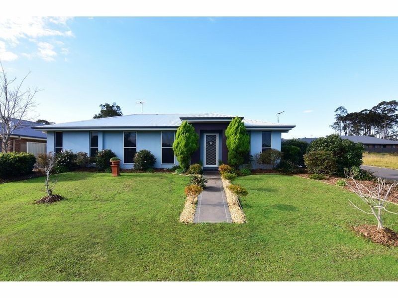 36 Nadine Street, Sanctuary Point NSW 2540