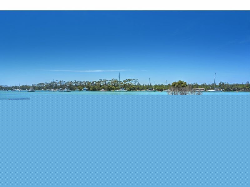 9 Wood Crescent, Huskisson NSW 2540